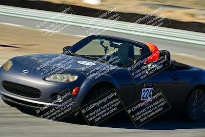 media/Dec-13-2025-Extreme Speed (Sat) [[d129ecb0b9]]/Private/Session 1 (Turn 2)/